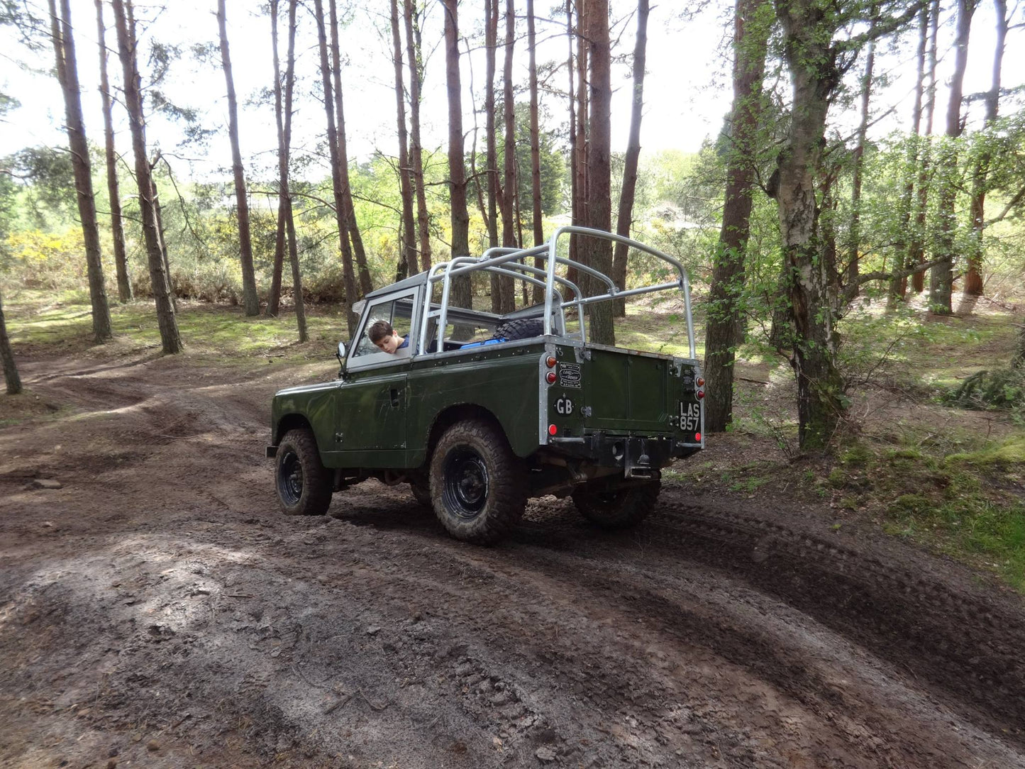 Heavy Duty Hood Sticks for a Defender / Series